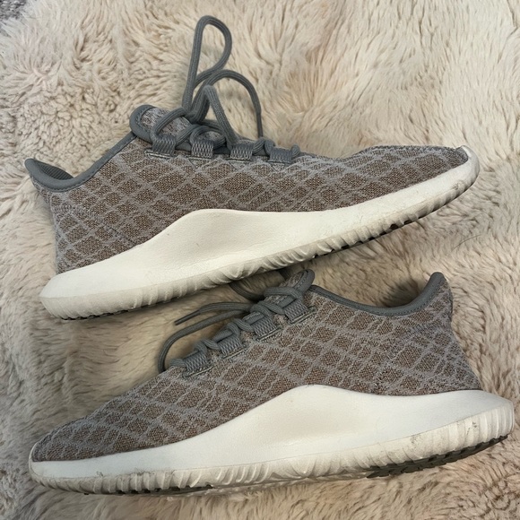 Adidas women’s shoes - Picture 6 of 7